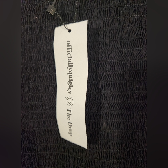 BLACK PUFF SLEEVE DRESS - Picture 4 of 9